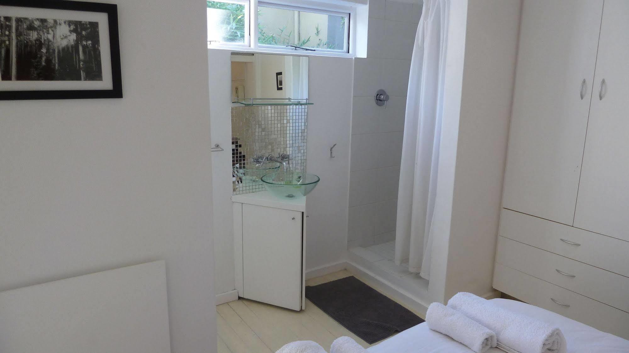4 On Highworth Apartments And Studios Ciudad del Cabo Exterior foto